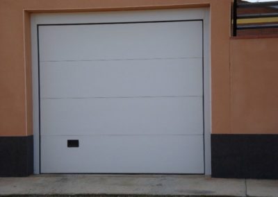 Cambiar puerta de garaje lleida